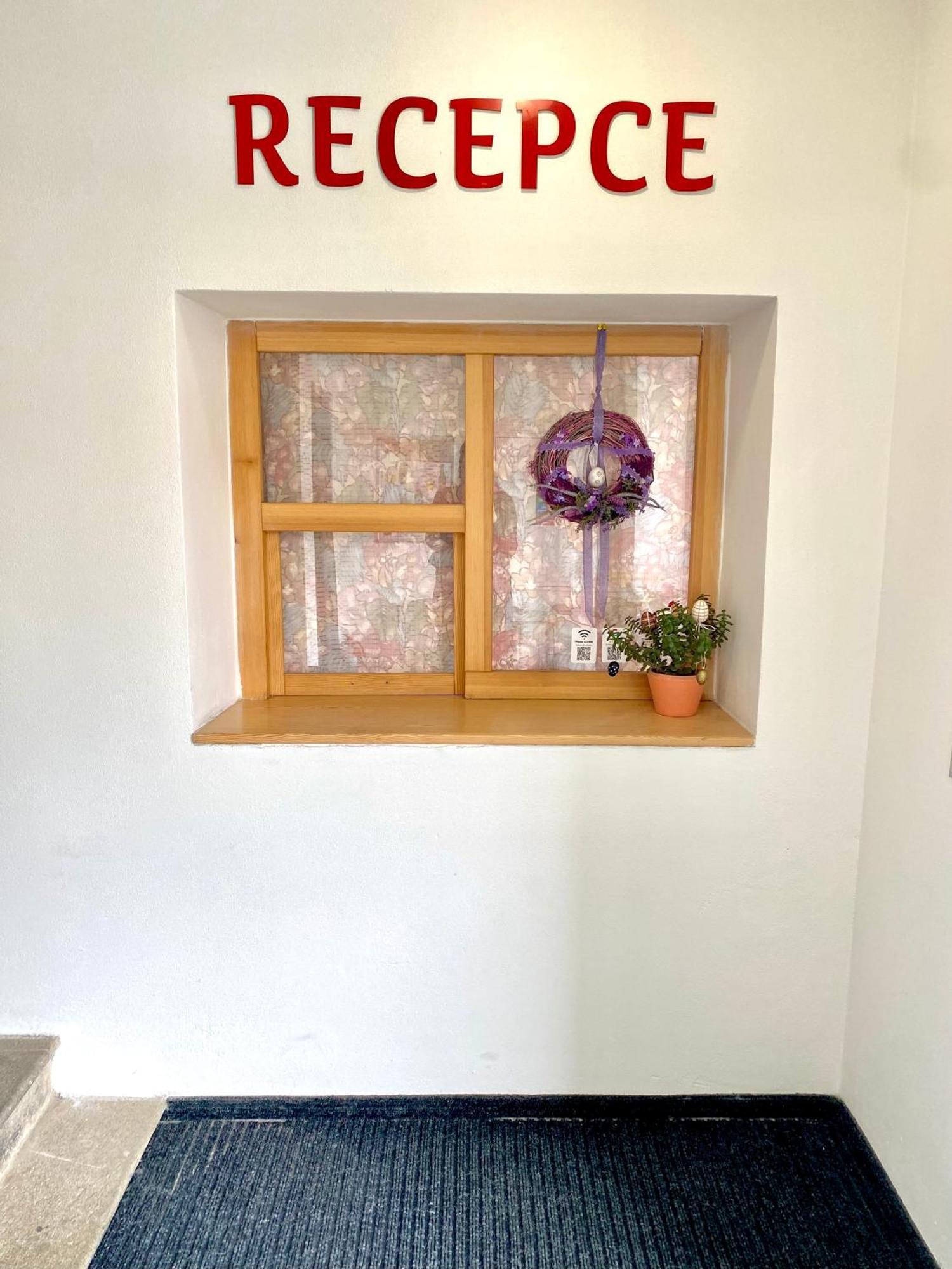 Ubytovna Kaplice Bagian luar foto